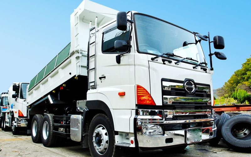 中古トラックとして次の現場で使われる車両